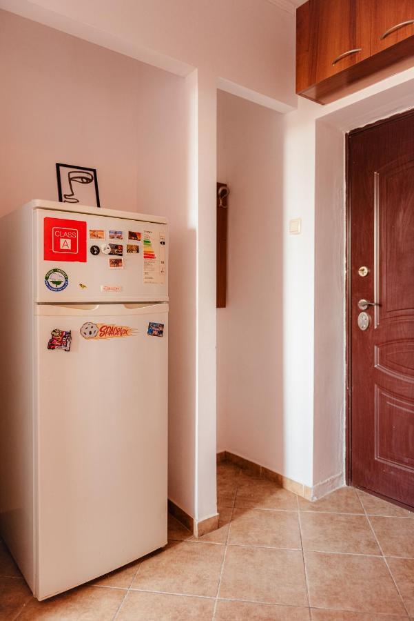 Romanian Athenaeum 1Br Apartment With Amazing View บูคาเรสต์ ภายนอก รูปภาพ